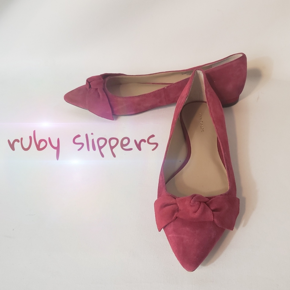 Ann Taylor Women's Camryn Suede Bow Flats